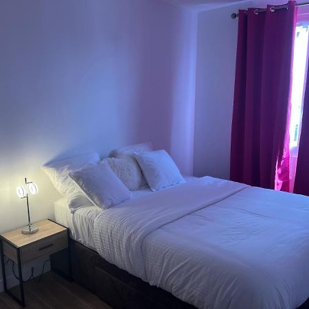 Appartement Spacieux Clichy-sous-Bois Экстерьер фото