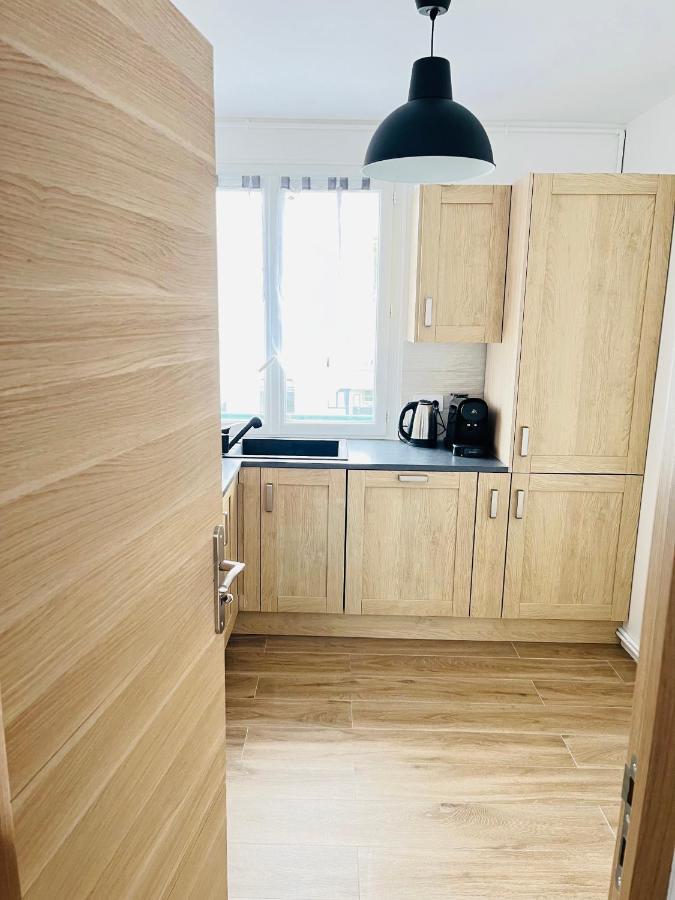 Appartement Spacieux Clichy-sous-Bois Экстерьер фото