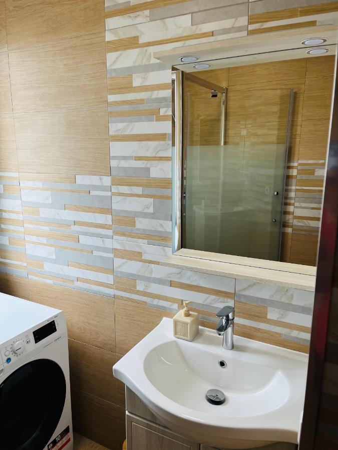 Appartement Spacieux Clichy-sous-Bois Экстерьер фото
